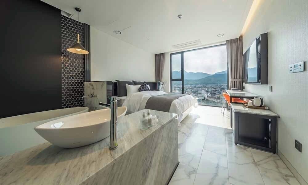 Hotel Bay 204 Dobong 72/72