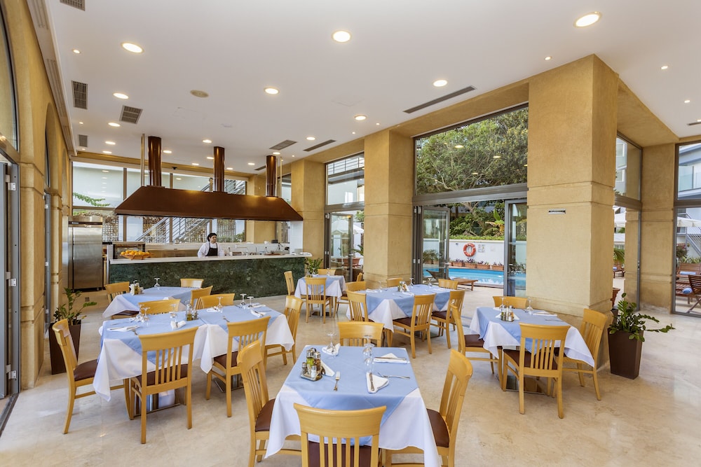Ibiscus Hotel 20/26