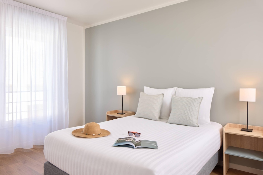 Quality Aparthotel Cherbourg 13/50