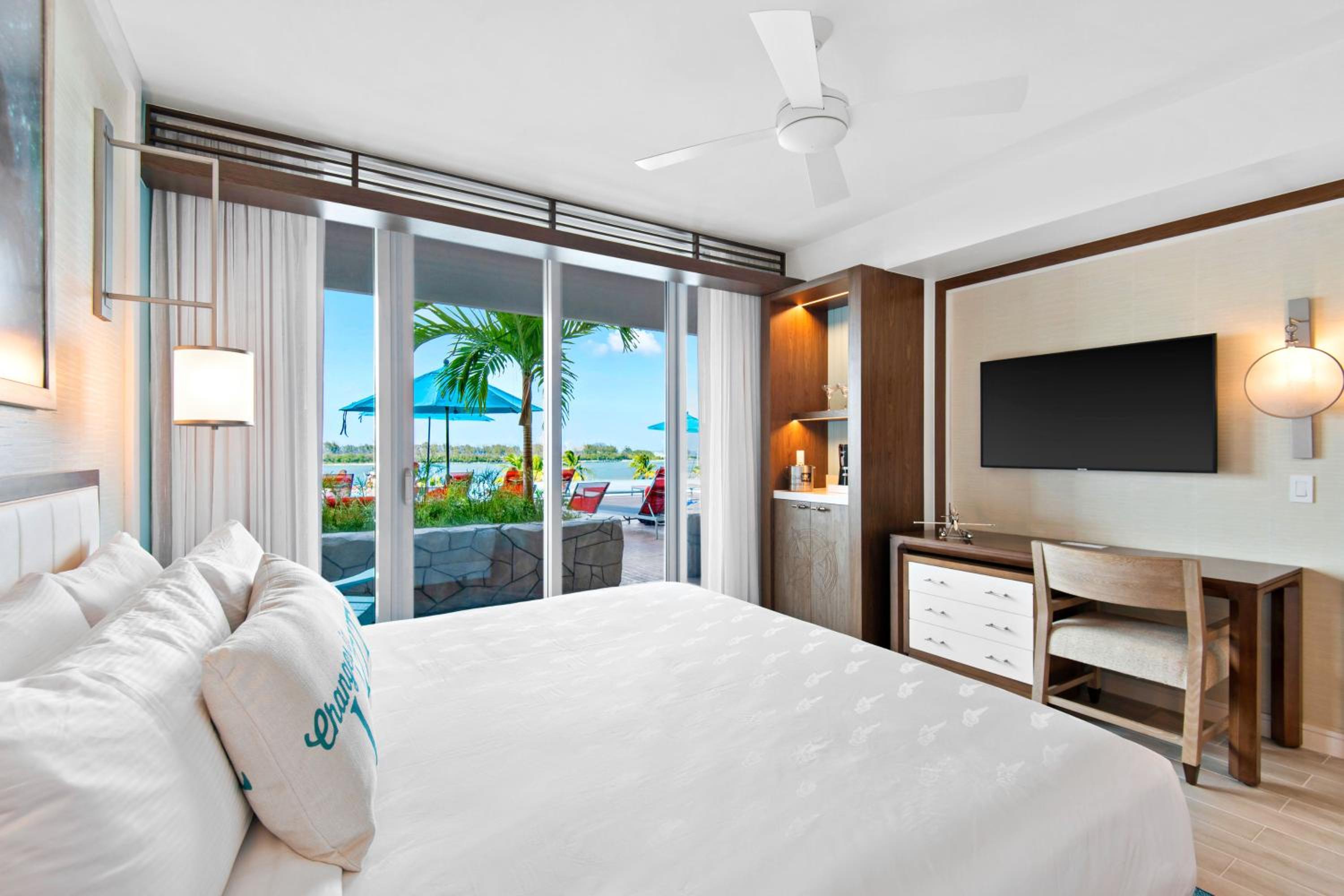 Standard, King Bed