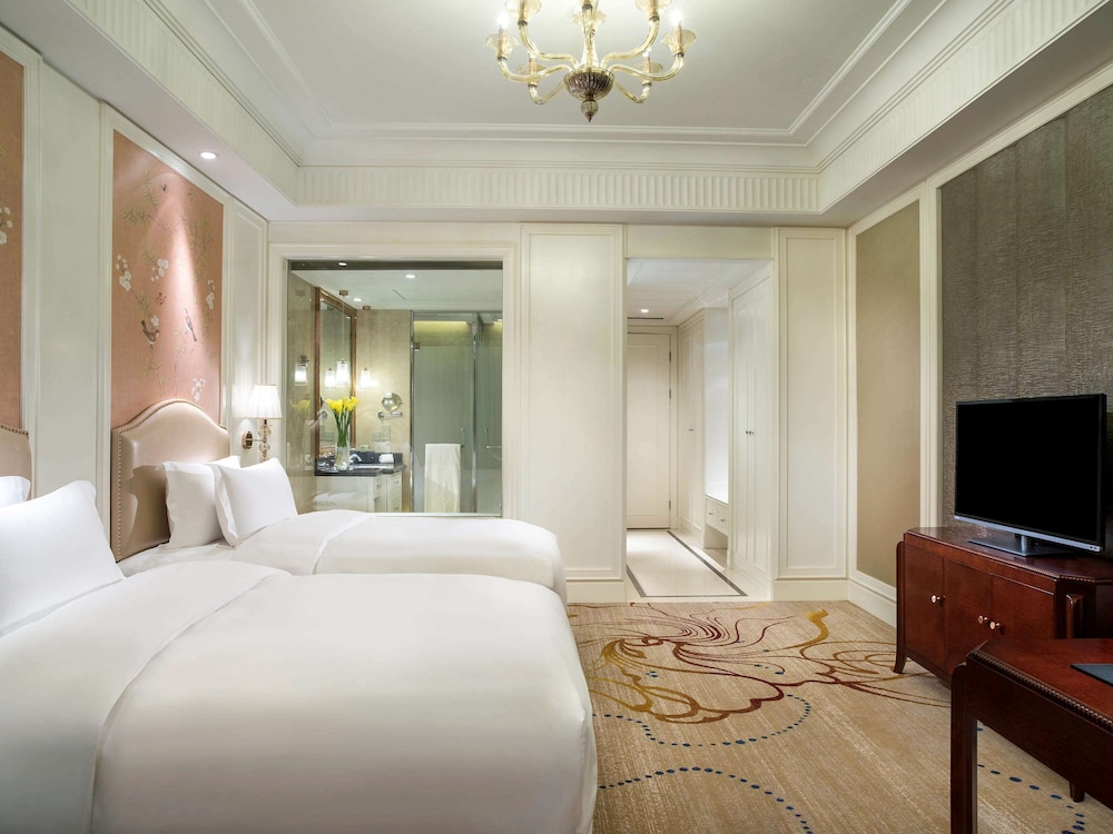 Sofitel Xining 24/72