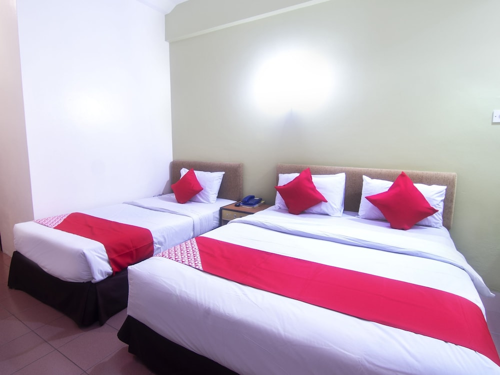 SUPERIOR, SUITE, MULTIPLE BEDS