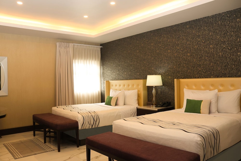 COMFORT, DOUBLE BED