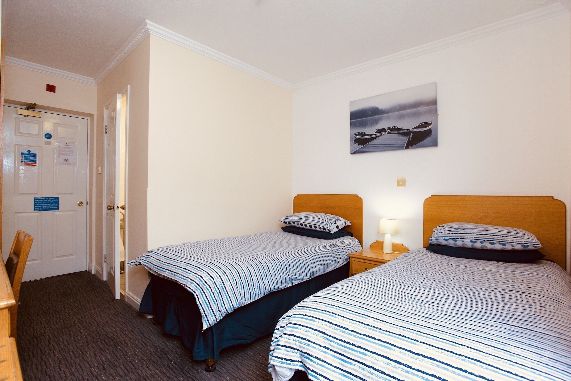 Room, Twin Beds