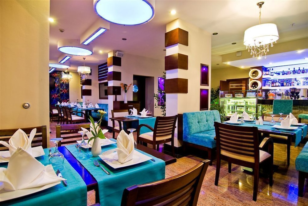 Ilayda Hotel 46/68