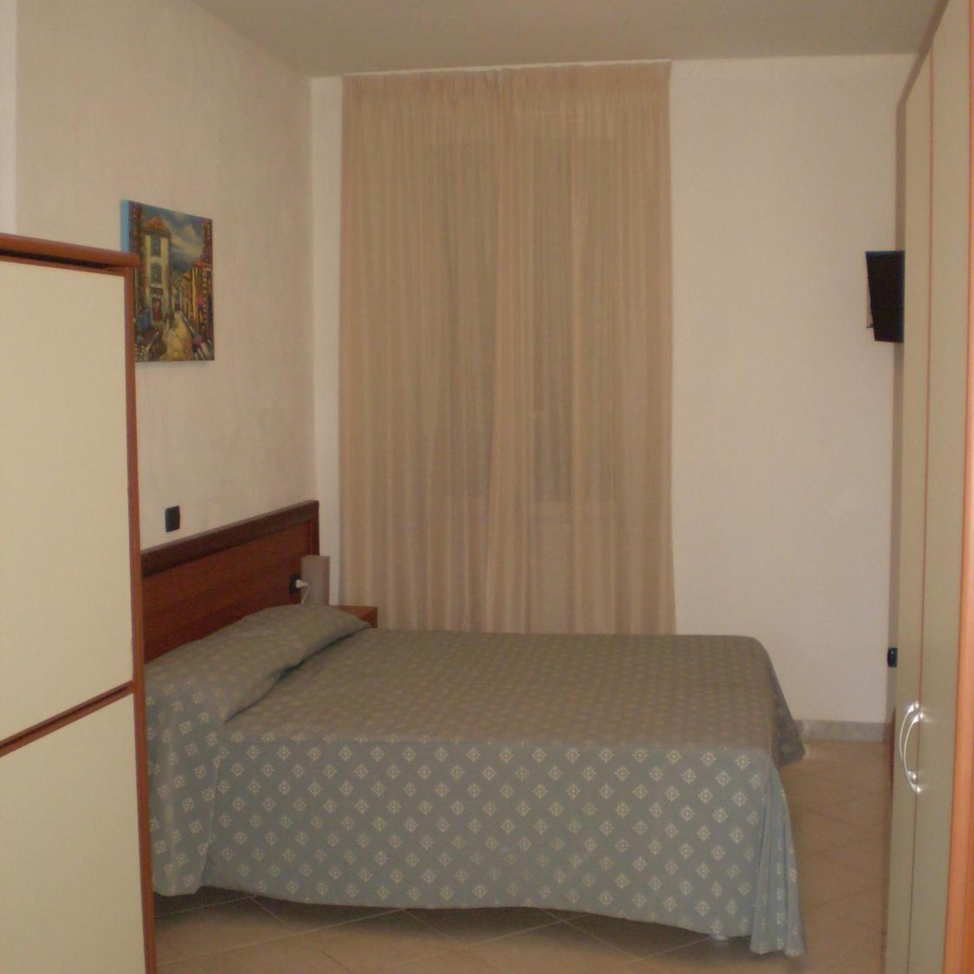 HOTEL DELLA POSTA 67/83