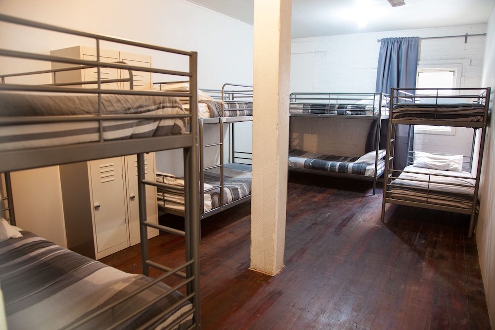 Fremantle Hostel 14/50