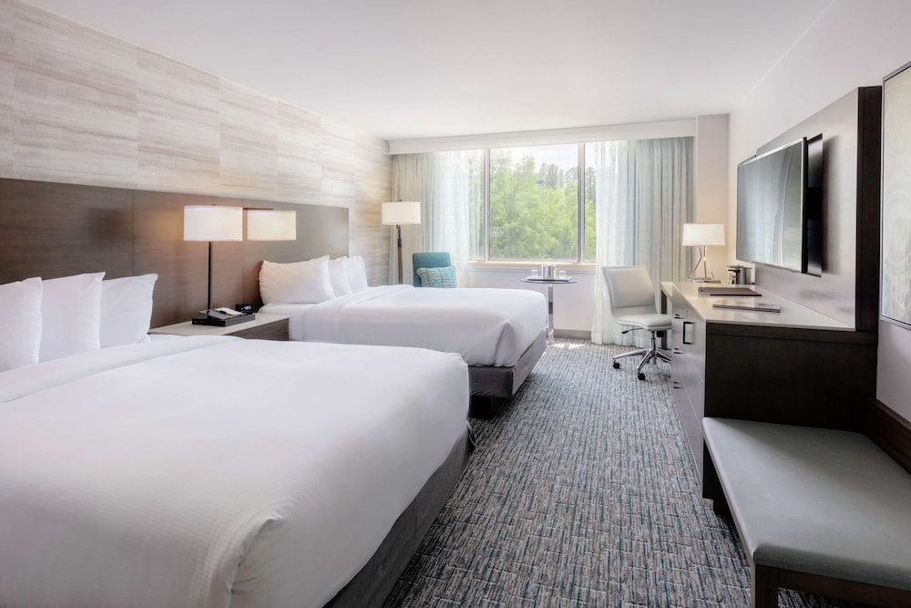 ROOM, 2 QUEEN BEDS, ACCESSIBLE