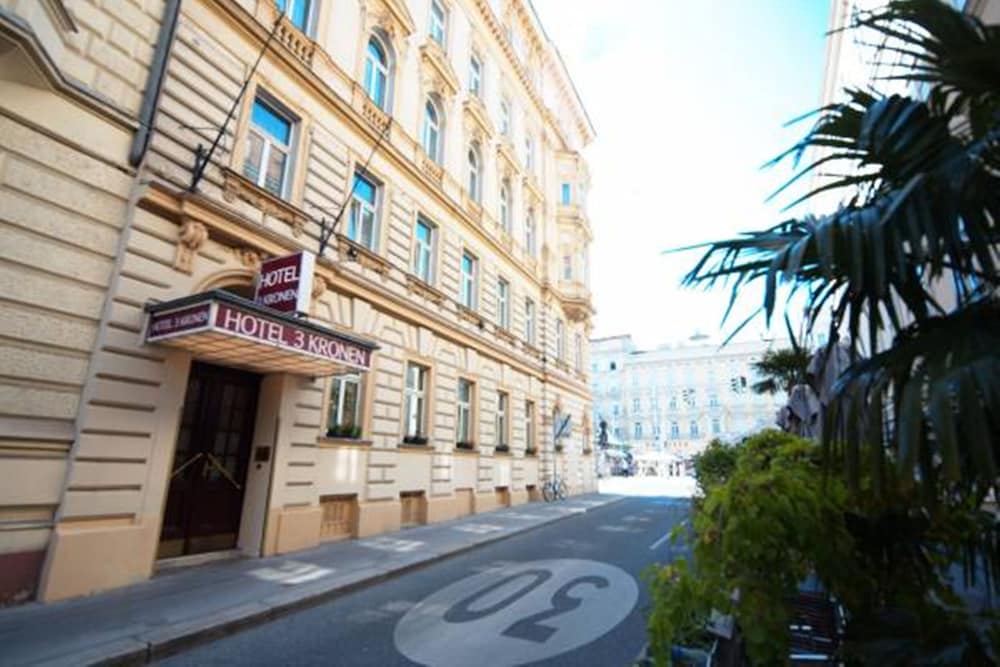 HOTEL DREI KRONEN VIENNA CITY 69/74