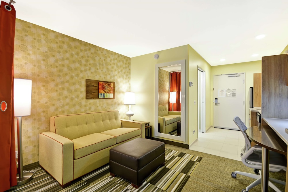 Home2 Suites By Hilton Rapid City 38/59