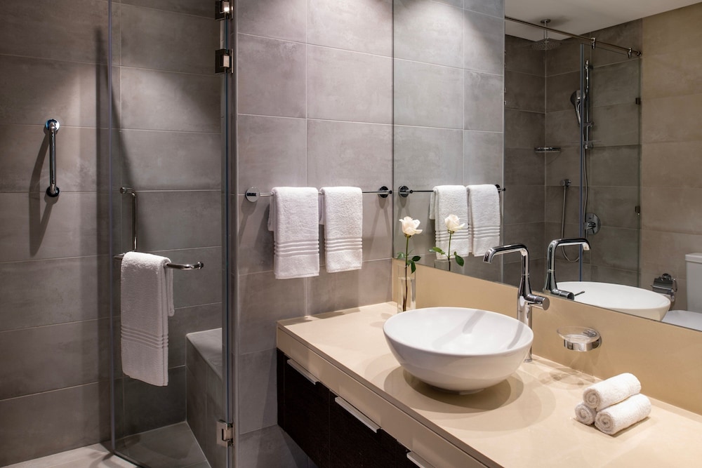 Marriott Executive Apartments Doha, Le Mirage City Walk 42/50