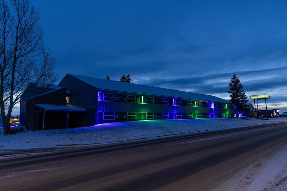 Fort St. John Motor Inn 2/50