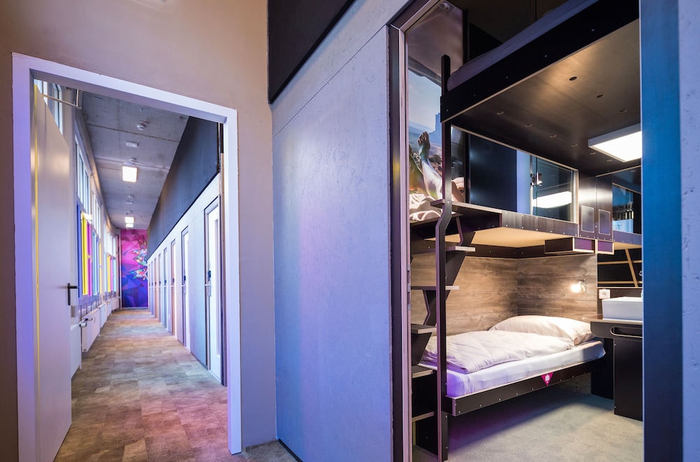 BoxHotel Hannover (App based Hotel) 9/28