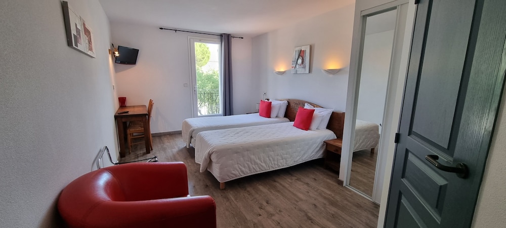 Hotel Le Pradet 18/42