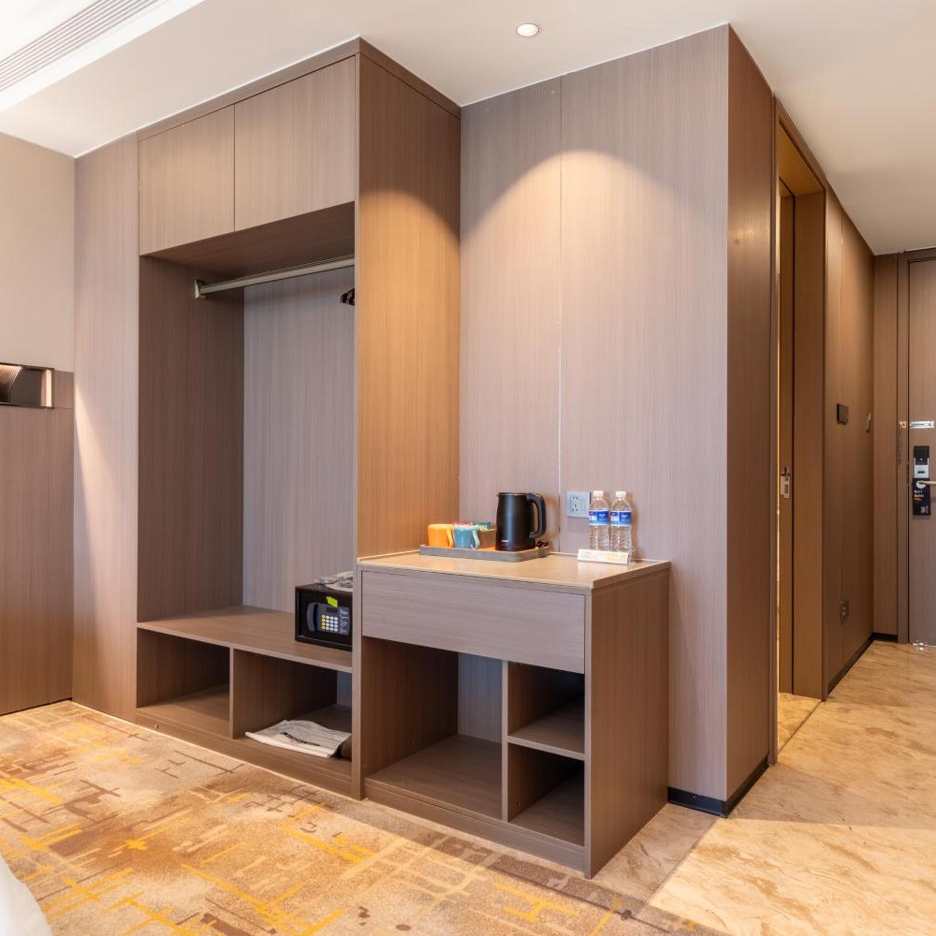 Yinquan Hotel 29/46