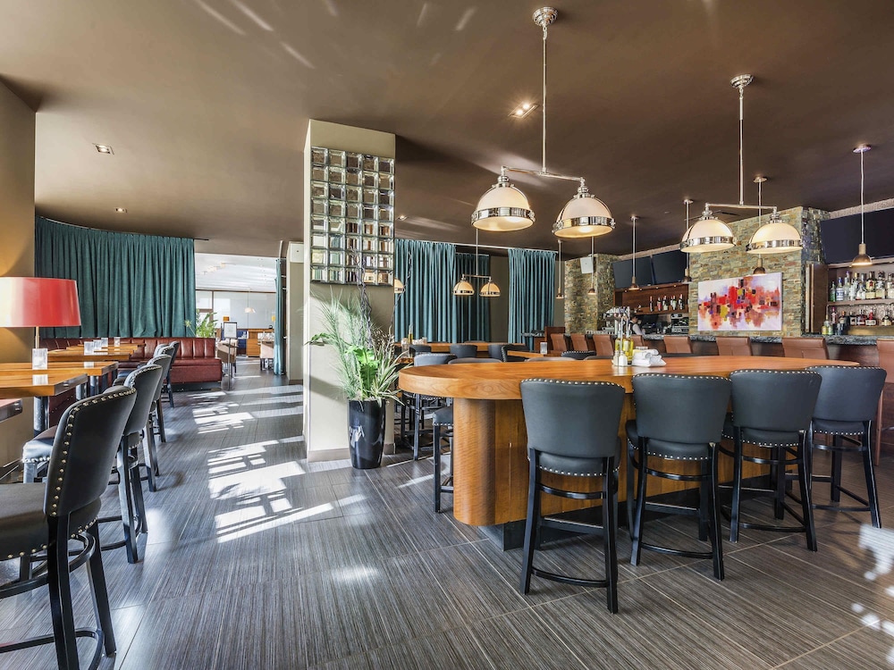 NOVOTEL MONTREAL AIRPORT 34/50