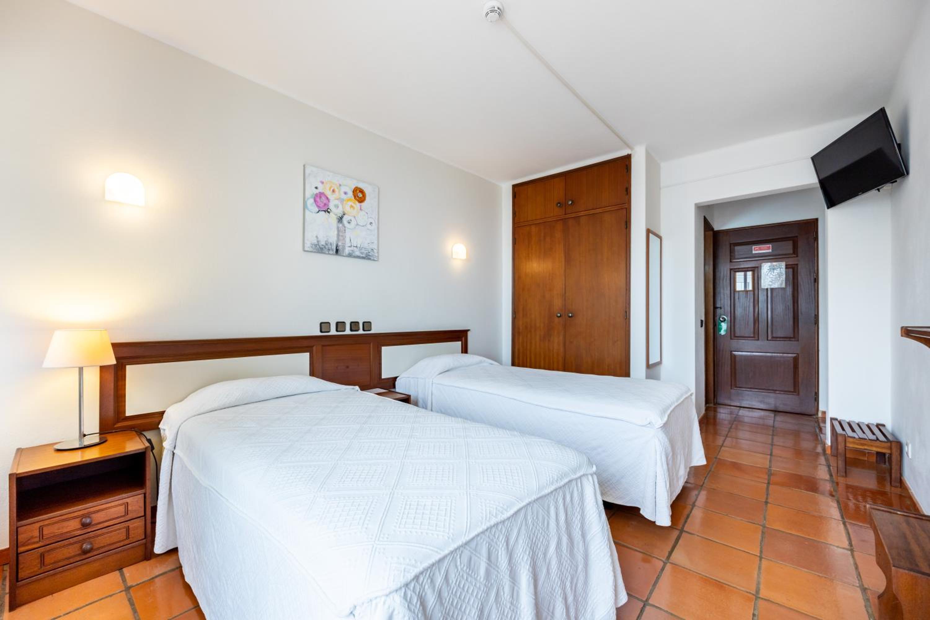 RESIDENCIAL SALEMA 10/54