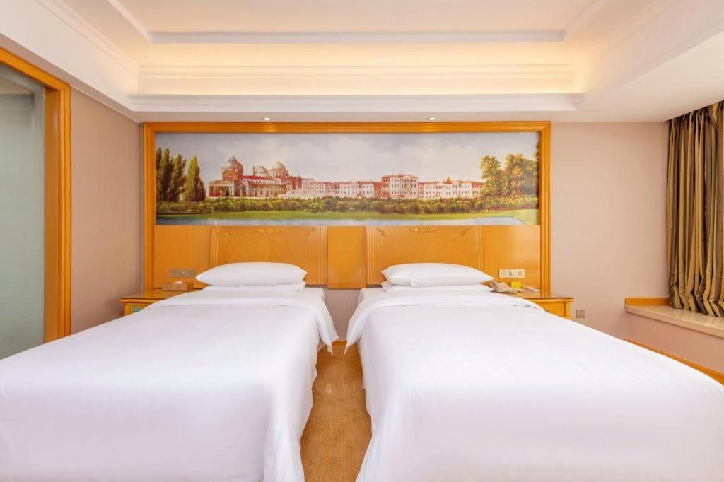 Vienna Hotel (Guilin Xing'an) 33/54