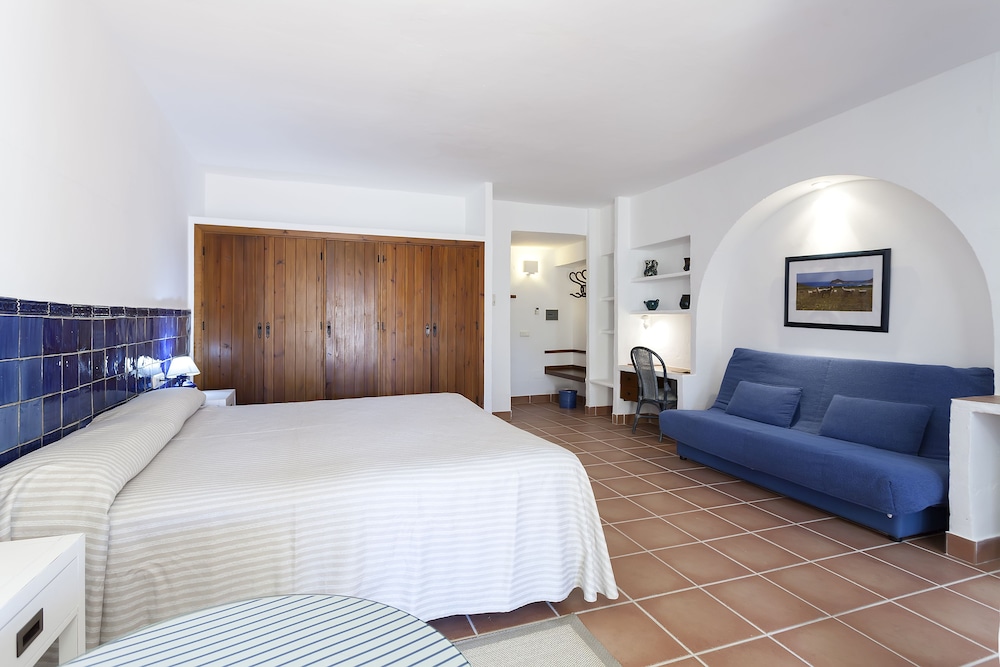 Cortijo el Sotillo 4/30