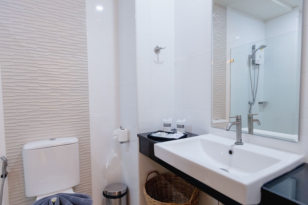 SUBANAN Hotel and Residence Hatyai 48/50