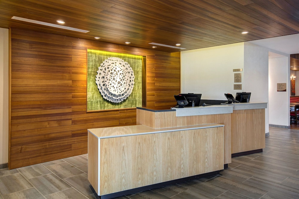 Fairfield Inn & Suites Lancaster Palmdale 2/34