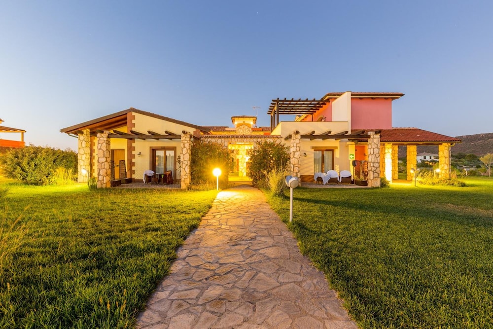 Relais Hotel Sa Cheya 64/69