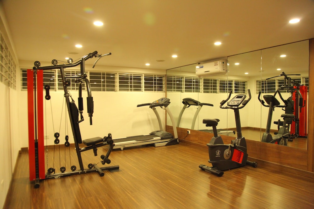 The Pommels Business Hotel 16/25