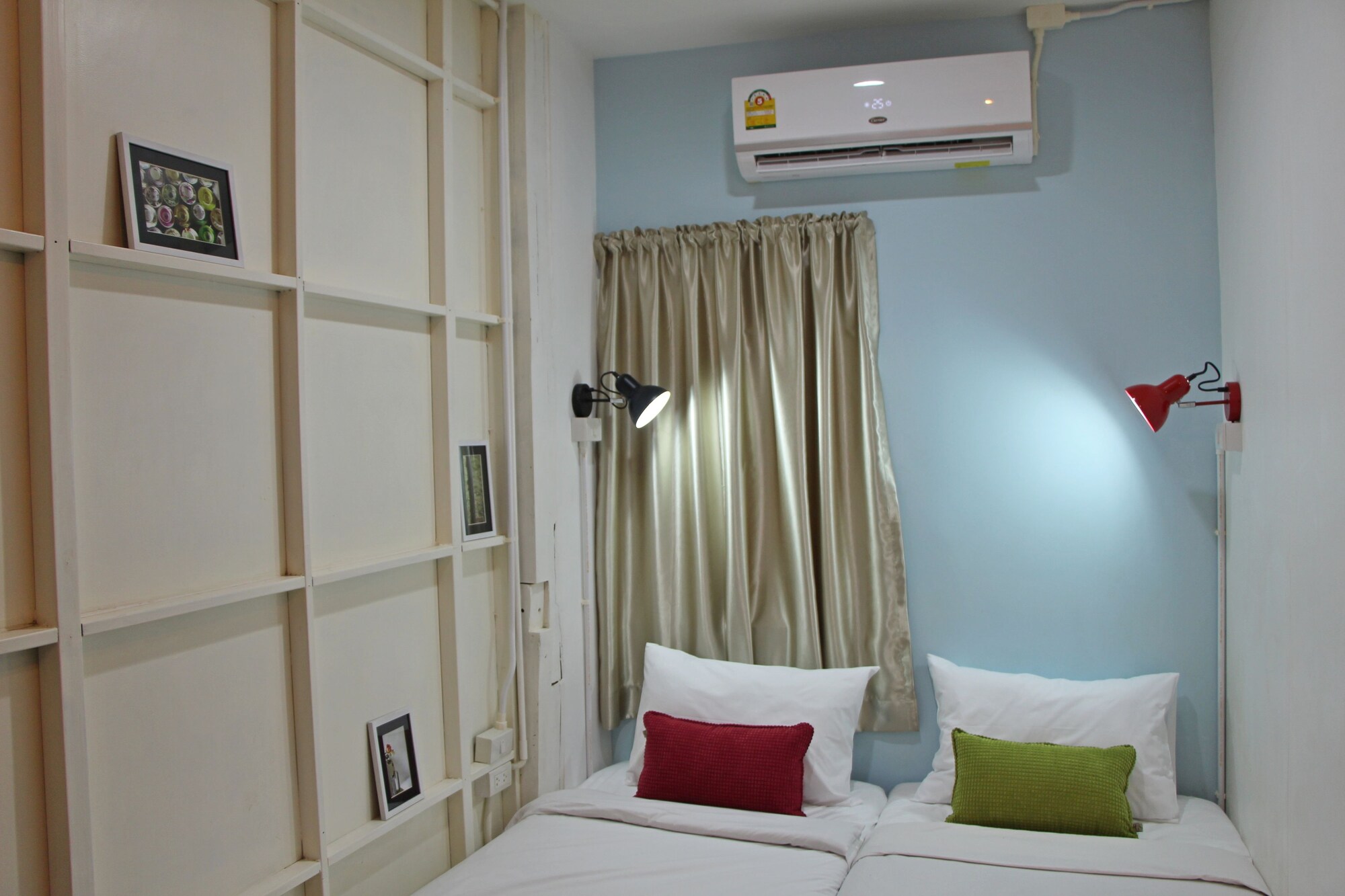 STANDARD, TWIN BEDS