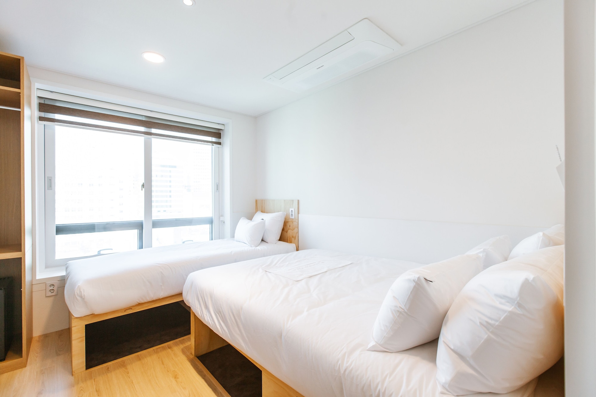 Room, Triple, 1 Double and 1 Single Bed, City View