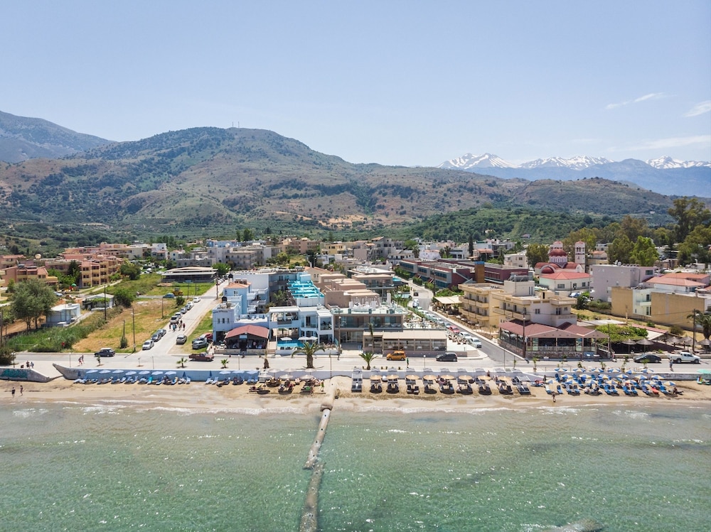 Mare Boutique Hotel 32/41