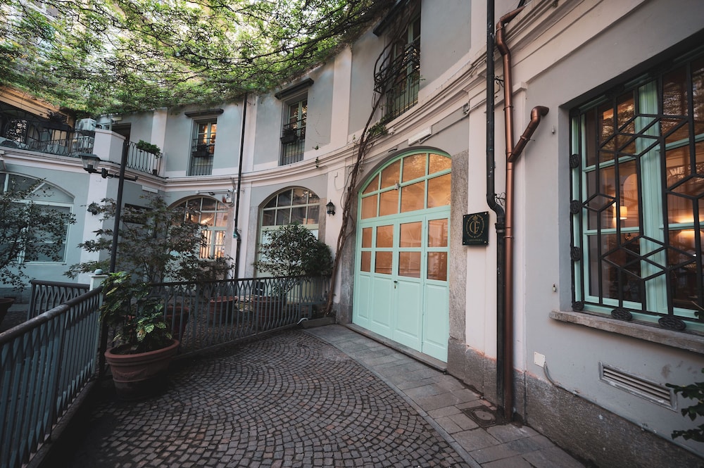 Carlo Felice Boutique Hotel 4/39