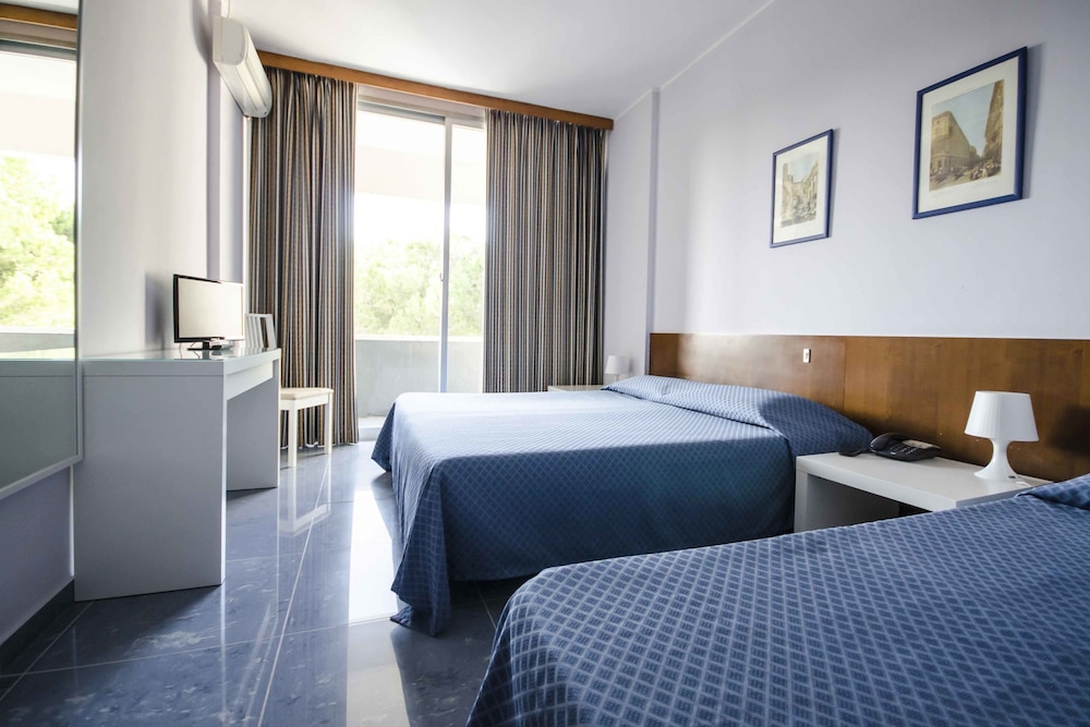 Hotel Helios 9/34