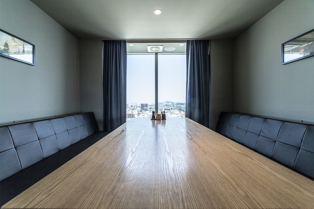 Gangneung Tourist Hotel 39/60