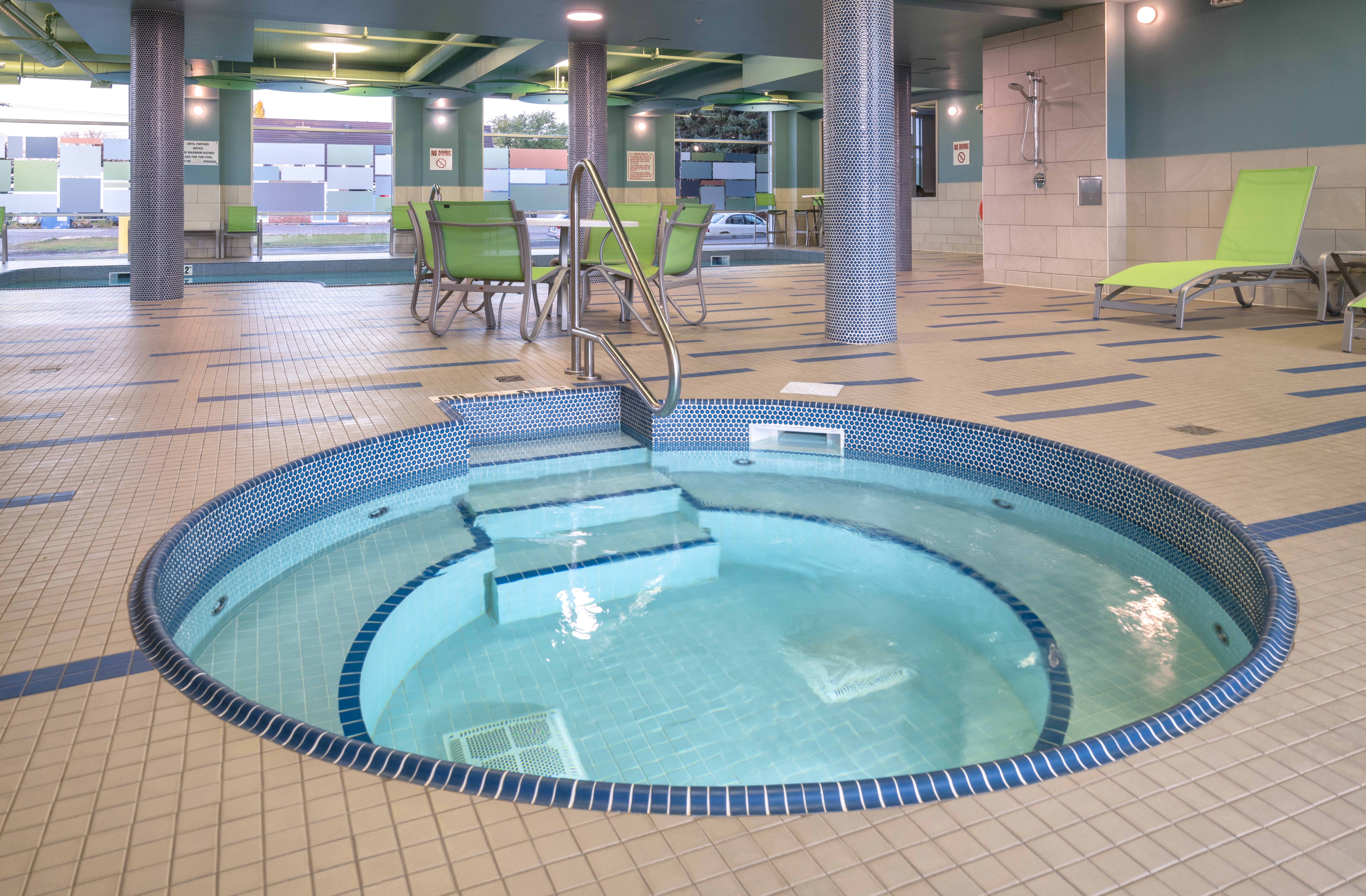 Holiday Inn Express And Suites Brandon 50/74