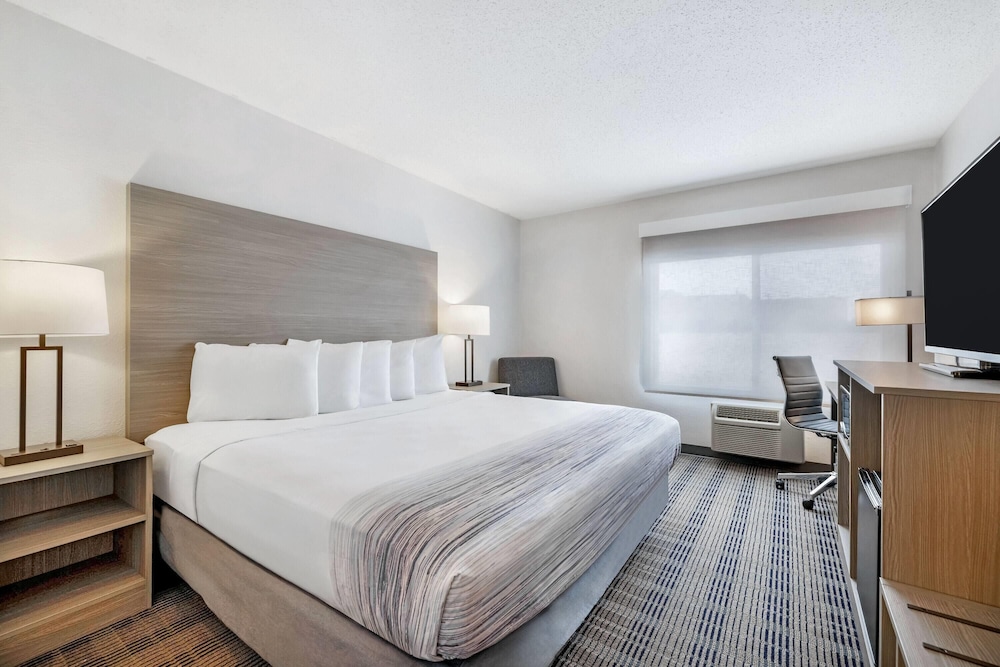 Americinn By Wyndham Baxter Brainerd 26/56
