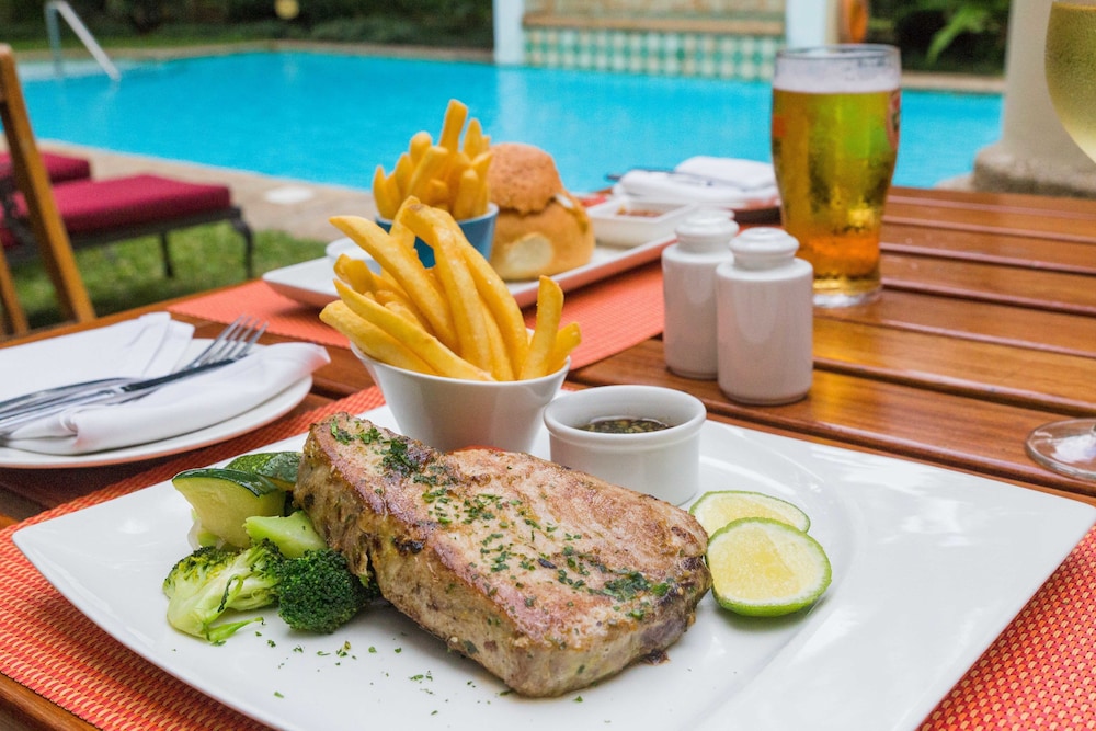 Southern Sun Dar Es Salaam hotel 49/61