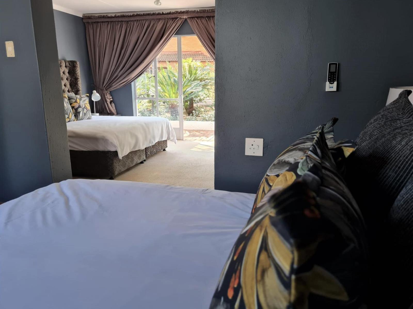 Lindekroon Guest House 2/18