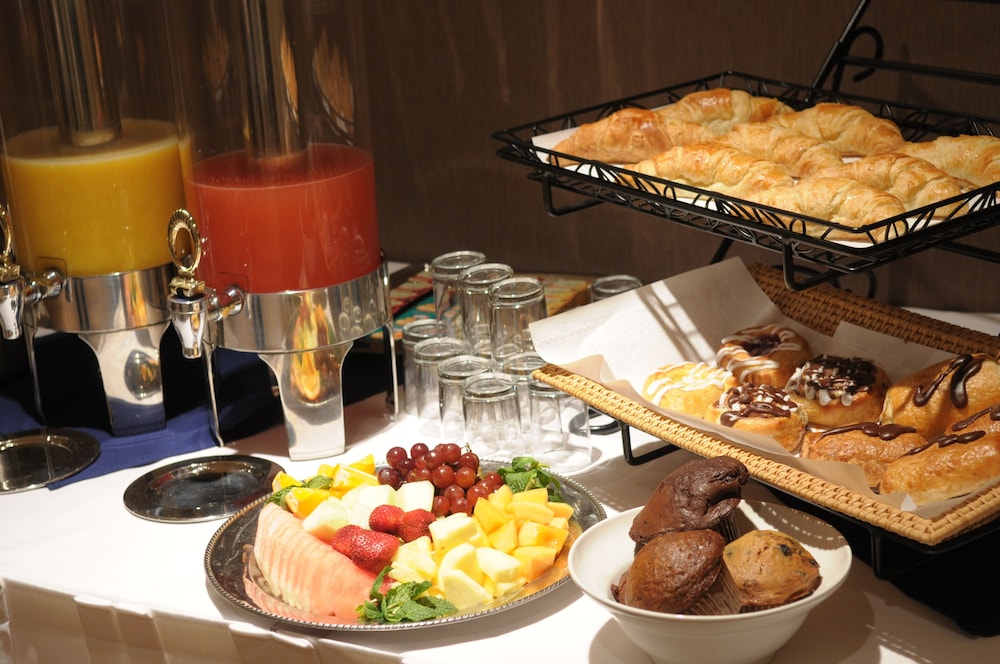 Best Western Ville Marie Montreal Hotel and Suites 34/45
