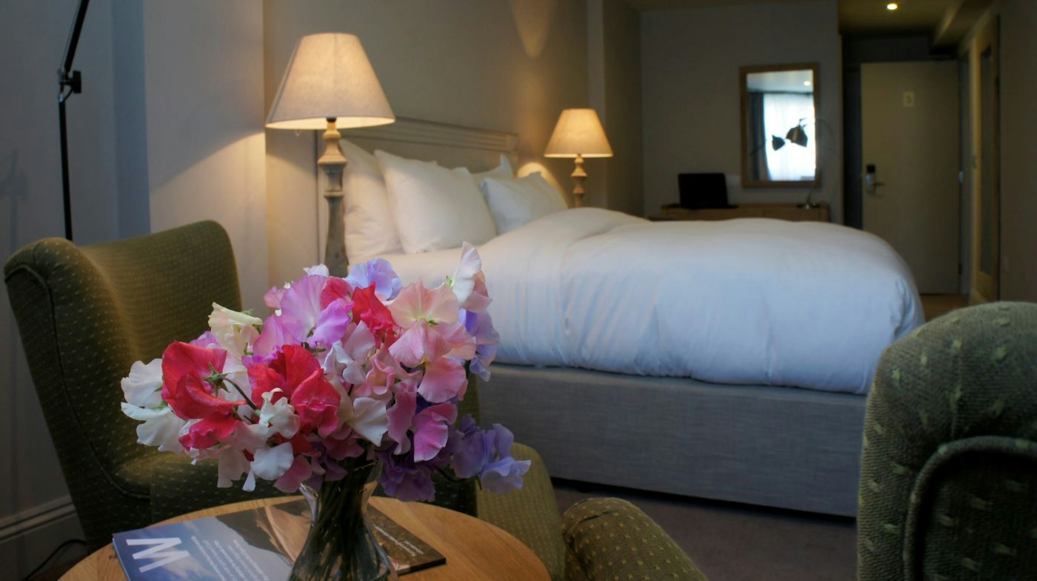 The Abergavenny Hotel 25/31