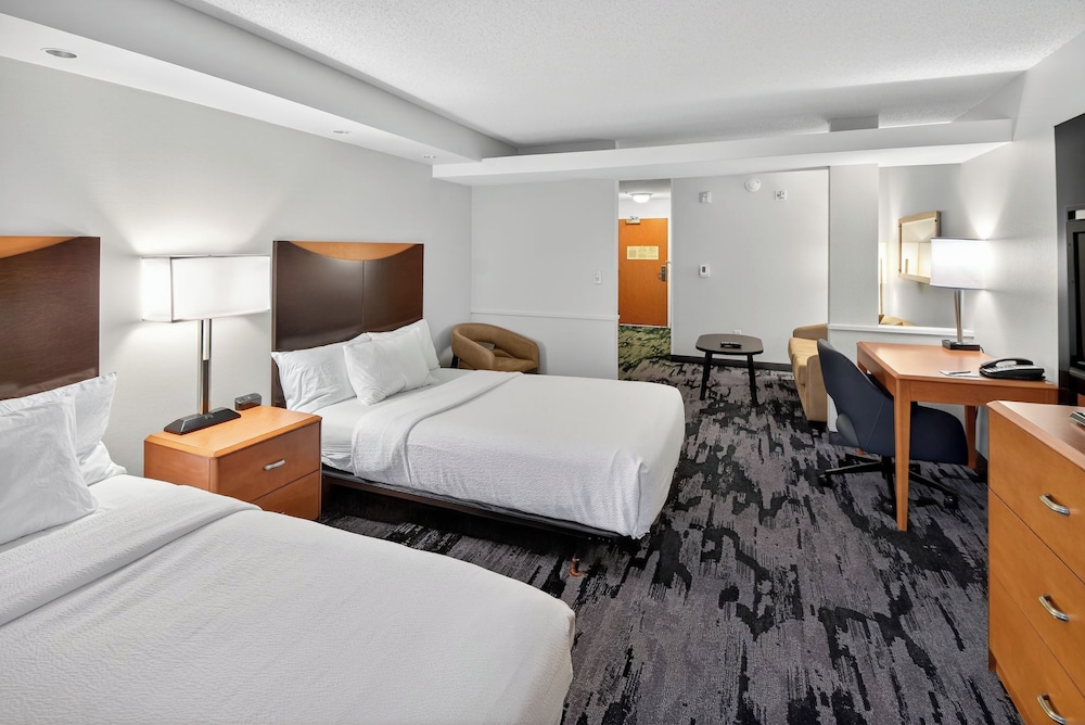 Room at Fairfield Inn Suites Omaha Downtown, OMAHA - NE