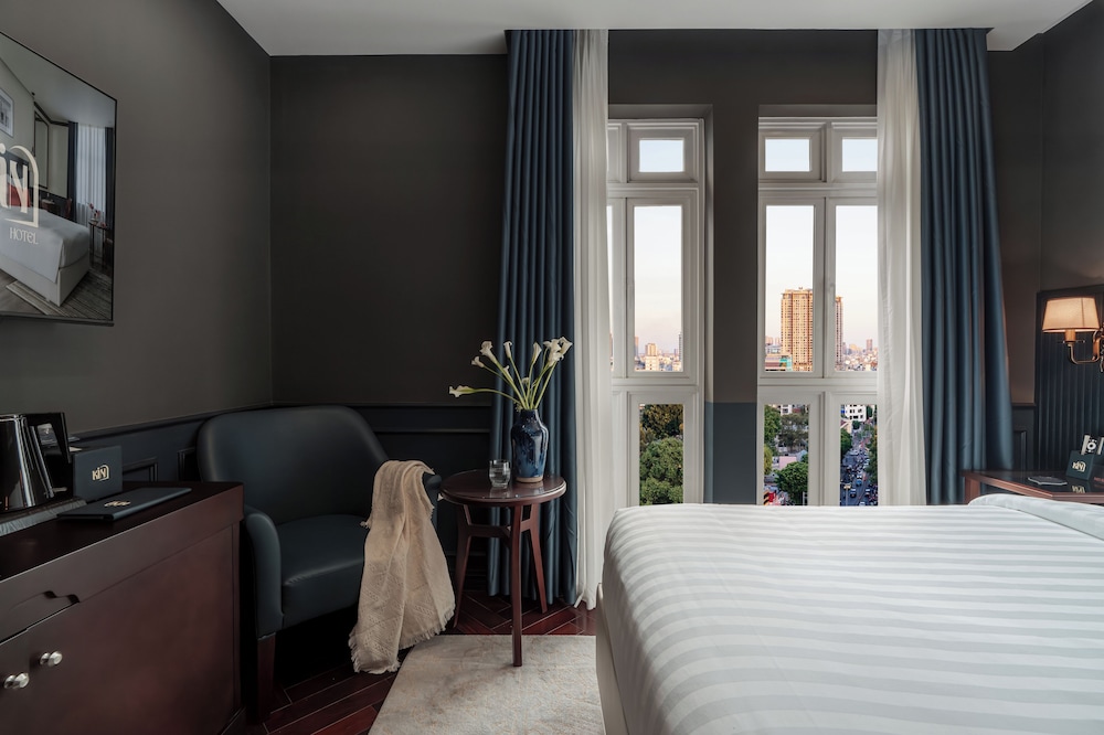 Kin Hotel Dong Du 39/64