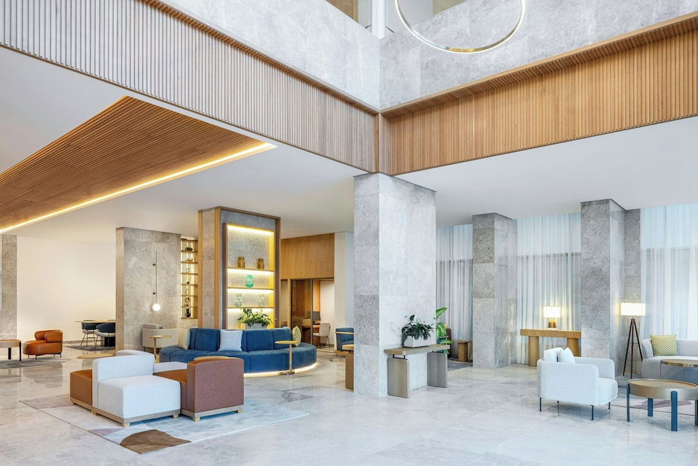 فندق فور بوينتس باي شيراتون جدة طريق الملك فهد(Four Points by Sheraton Jeddah King Fahd Road) 11/50