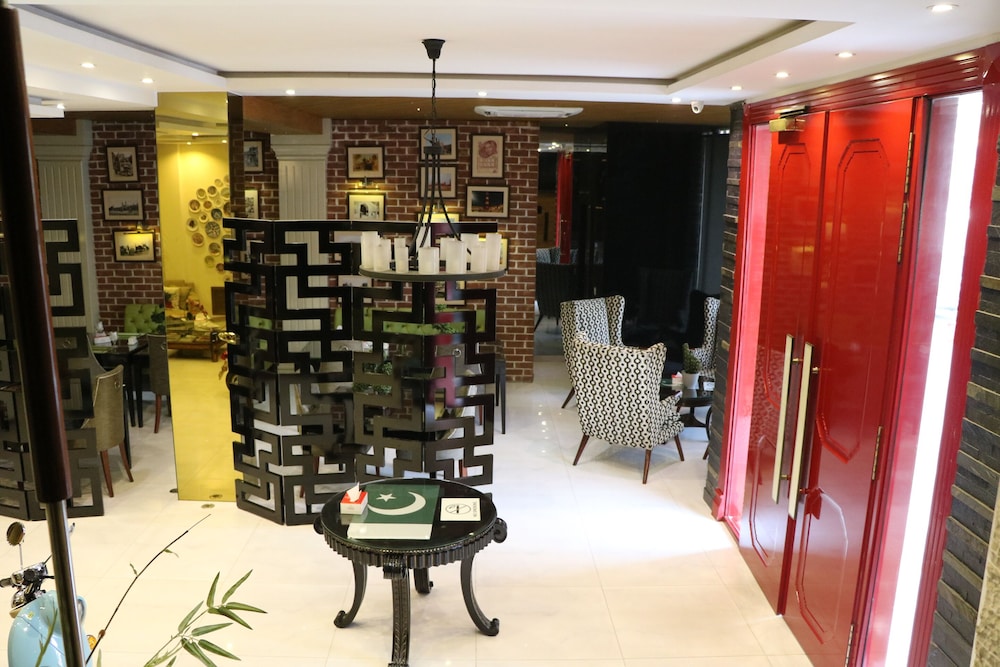 Lahore Continental Hotel 61/71