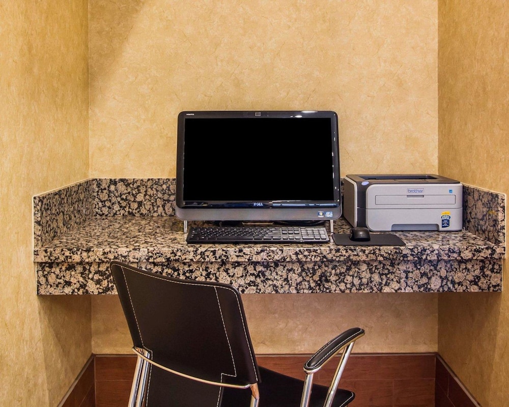 Comfort Inn Near Grand Canyon 44/50