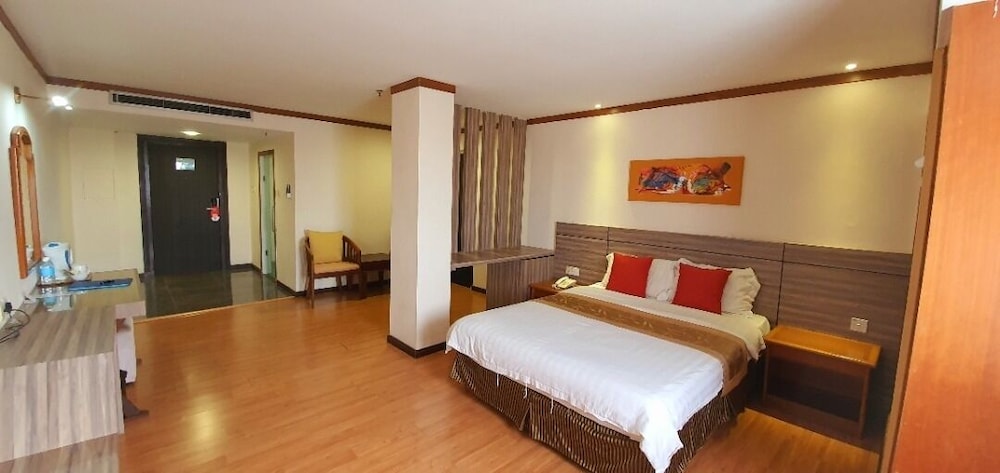 Margherita Plaza Hotel 15/63
