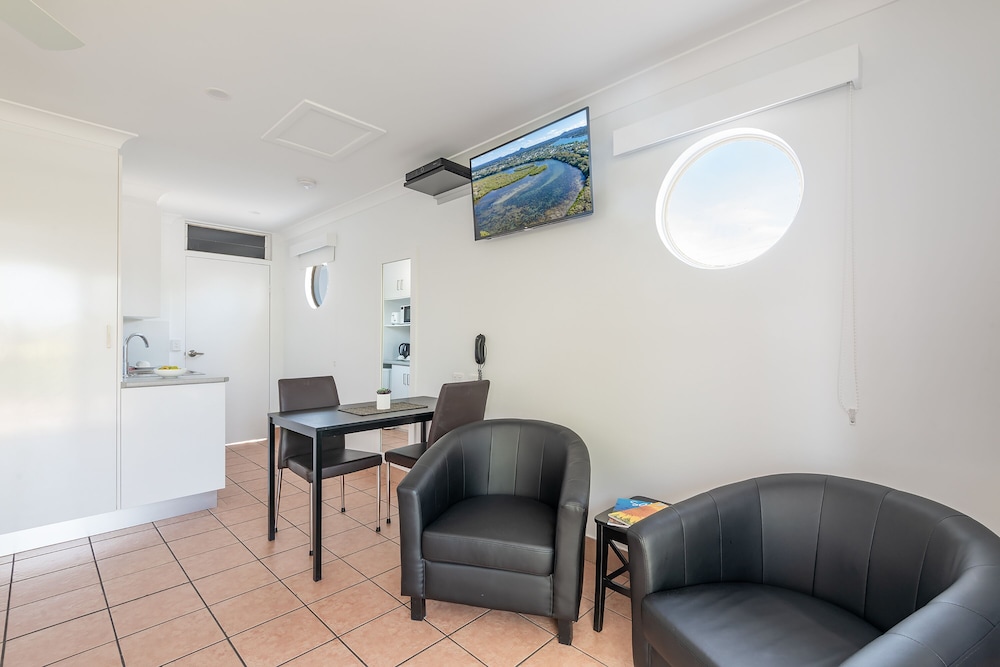 Anchor Motel Noosa 40/57