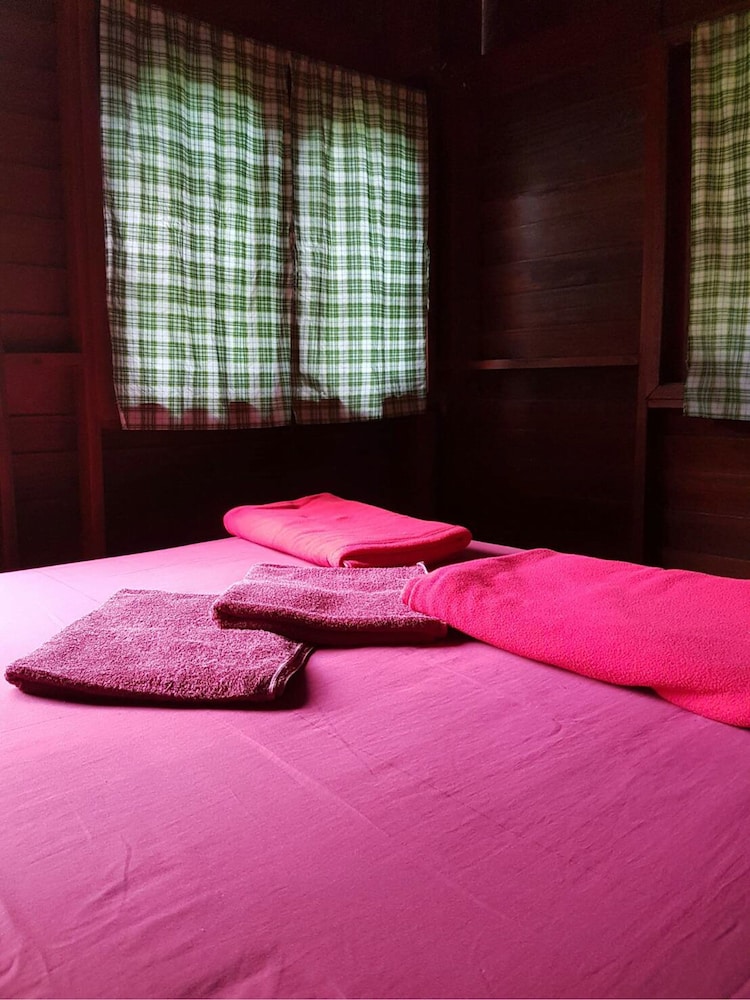 Phanom Bencha Mountain Resort 13/38
