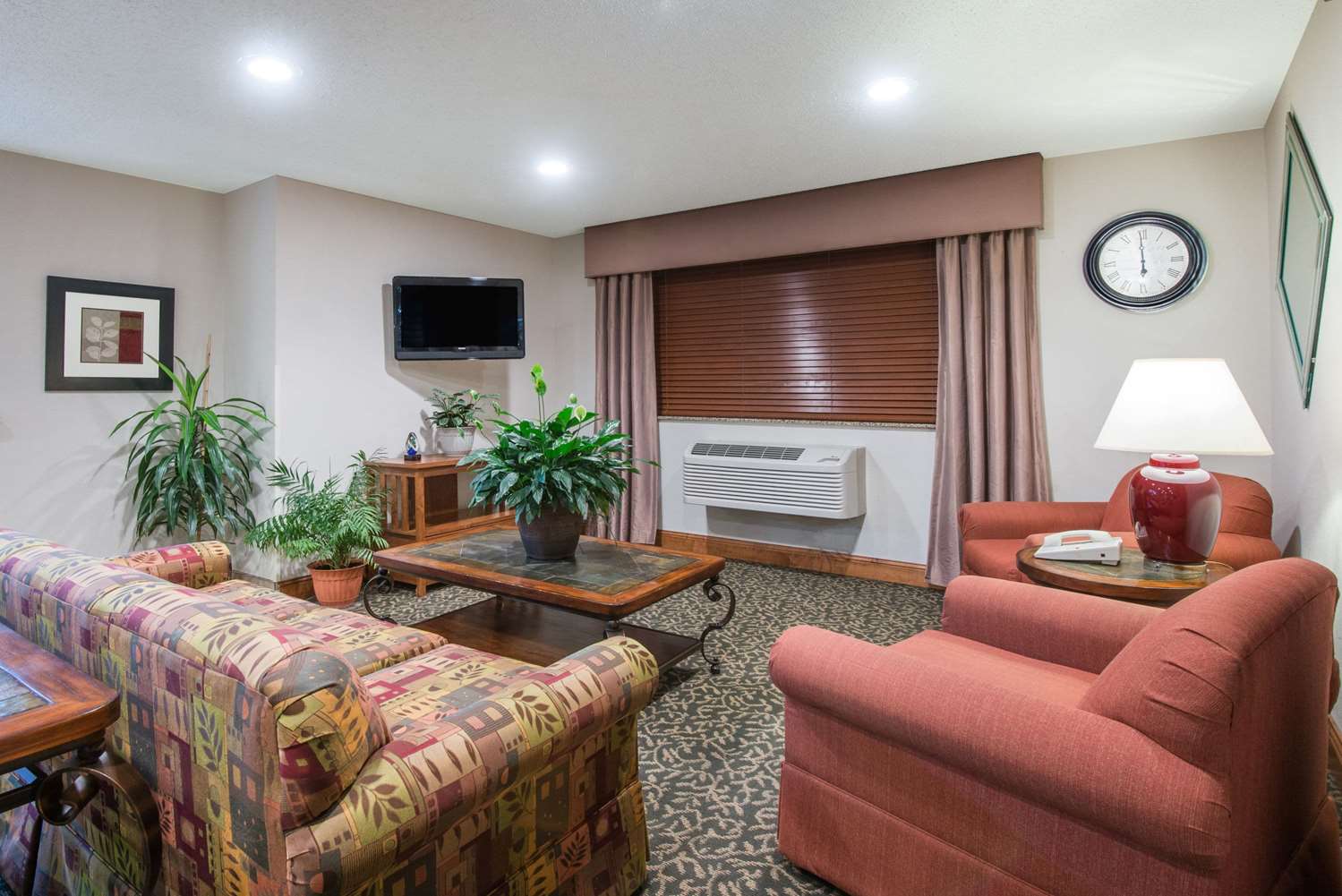Super 8 by Wyndham Clearfield 25/38