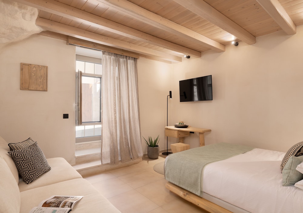Manili Boutique Suites & Villas 20/60