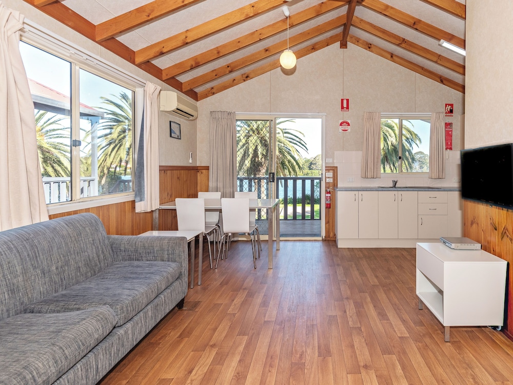 Ingenia Holidays Moruya 30/50